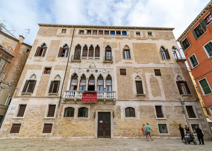 Doge Morosini Palace By Wonderful Italy Venezia, Italia