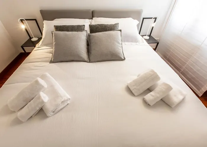 Appartamento San Pantalon Luxury Penthouse R&R Venezia, Italia