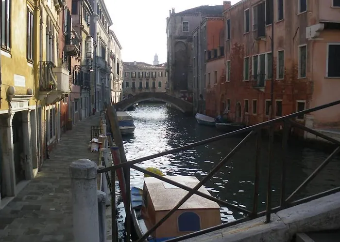 Beautiful House In Venecia, Italia