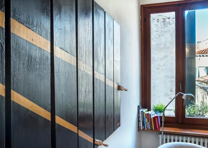 Acquarello - Like At Home In Heart Of Venice, Italy