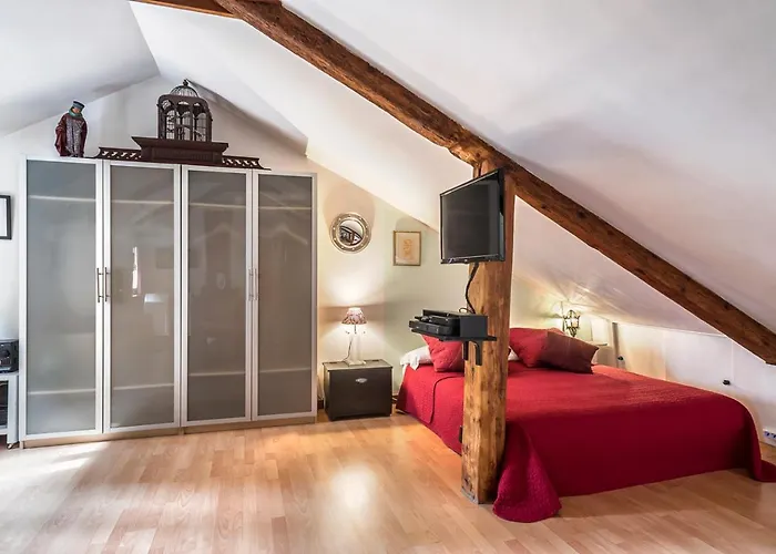 Ca Lorosa Cosy&comfortable Loft at Castello Venecia, Italia
