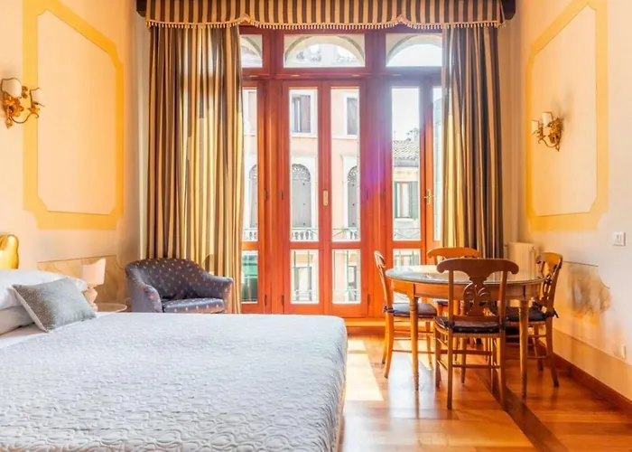 Venezia Affitta Un Sogno Apartment, Italy