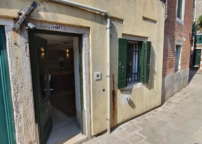 Dimore Del Borgo Antico - Corte Da Lezze Venice, Italy
