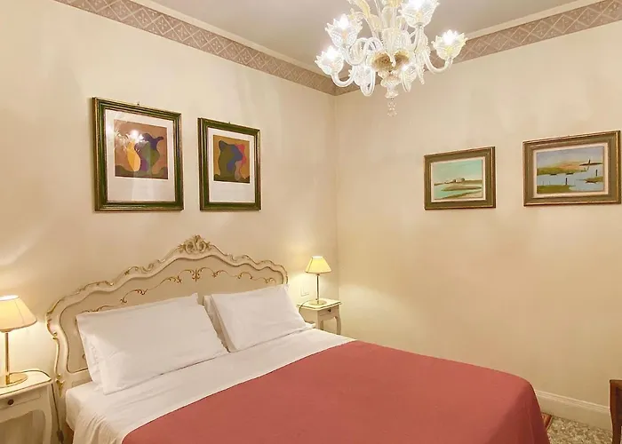 San Gregorio Venice Apartments, Italien