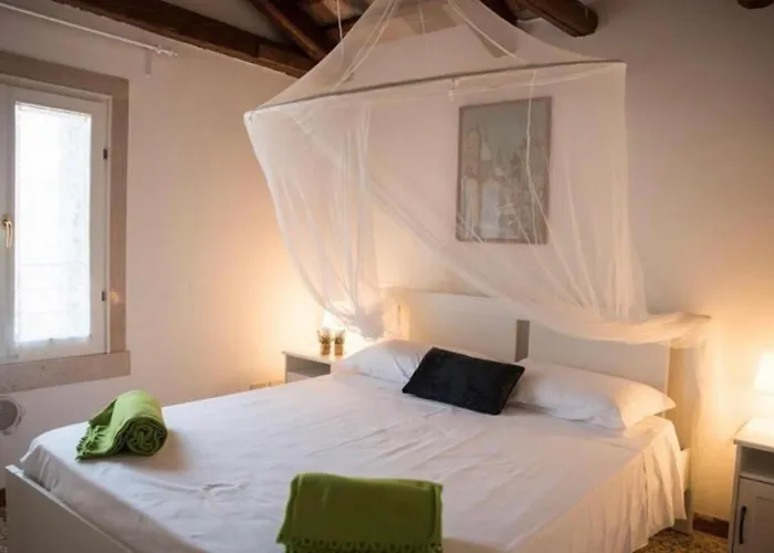 Salamon Guest House Venedig, Italien