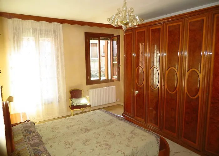 Asteria Venetian Suite, Itália