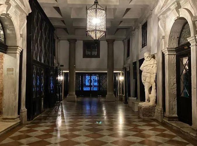 Dimora Contarini Charm Apartment On Grand Canal Venezia, Italia