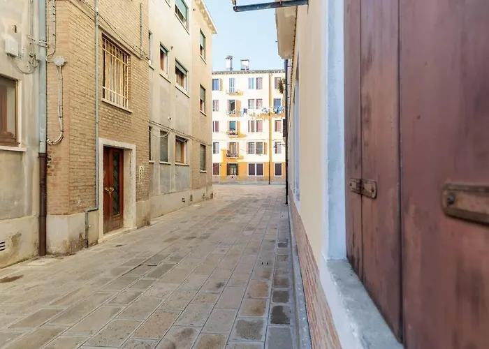 Casa Carla - Comodo Appartamento In Venice Cannaregio - 2 Camere Private, Włochy