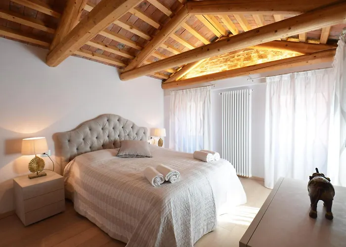Home Venice Apartments - Biennale 1 - 2 - 3, Italy