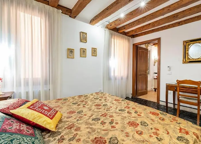 Appartamento Ca' Mandorla 027042Loc09523 Venezia, Italia