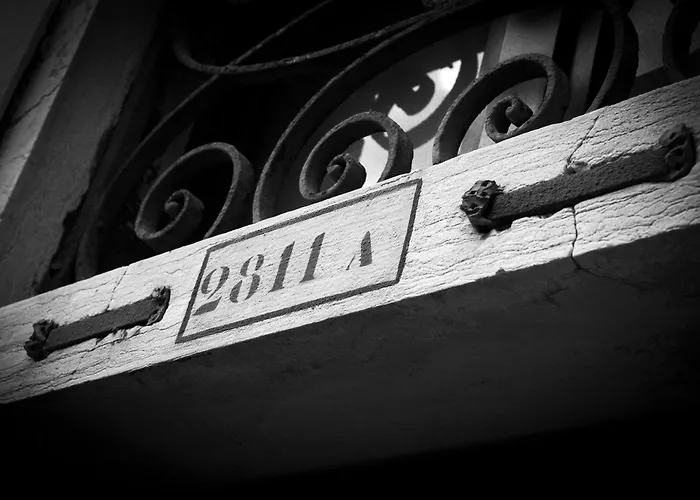 Do Leoni Apartments Venice, Italy