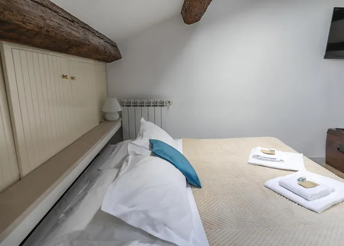 Nice Lovely Attic For 4 Person With Wifi - A/C Wenecja, Włochy