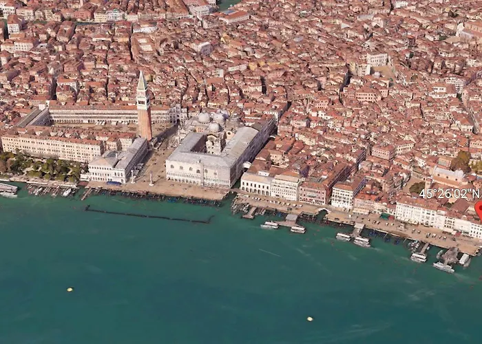 The B Collection - San Marco Riva Schiavoni Apartment Venice, Italy