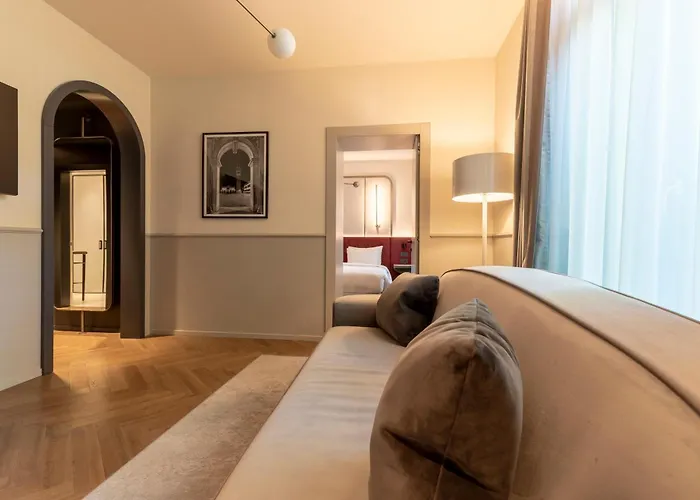 Luxury Apartments Palazzo Nani Venedig, Italien