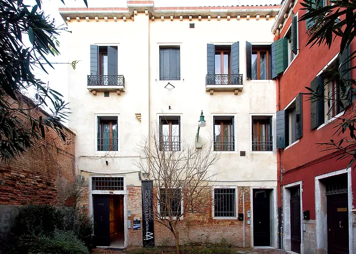Good Wine Apartments Venice, Italy