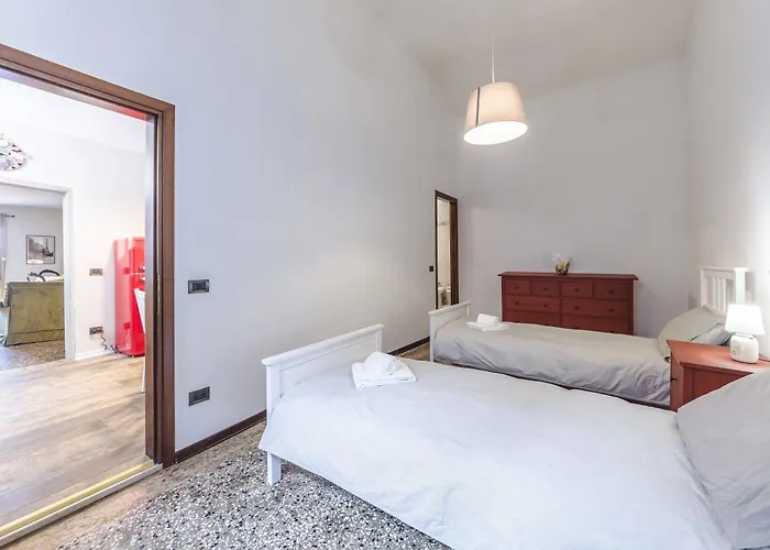 Maurizio House - Near The Train Station Apartamento Veneza, Itália