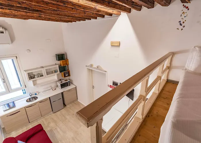 Ca Giardini Apartments In Biennale By Bricola Apartments Venice, Italy