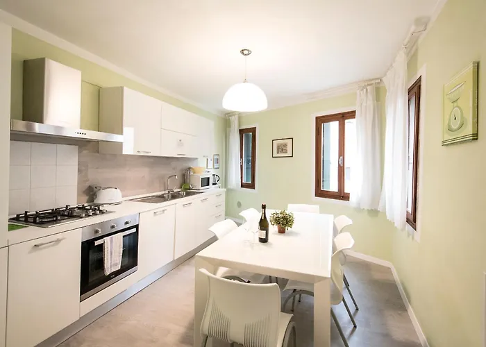 Da Bruno Homes Velence, Olaszország