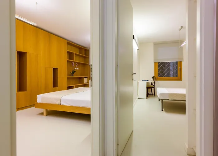 Appartamento San Felice Modern By Sarlux Venezia, Italia