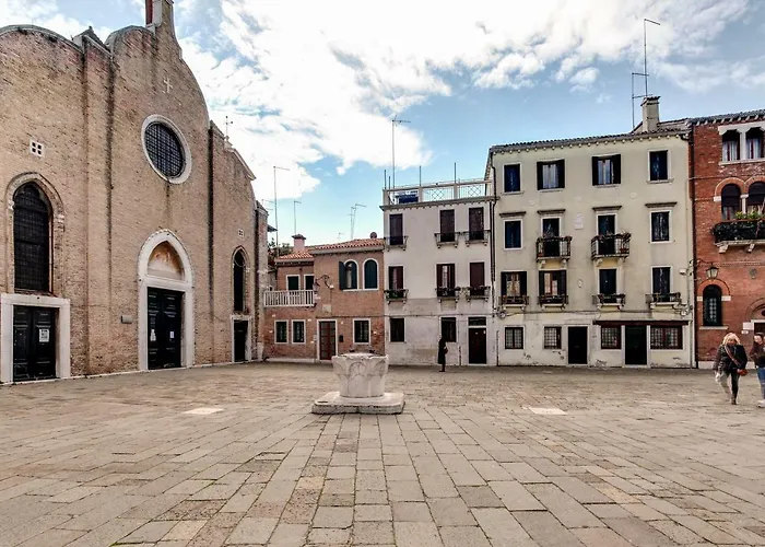 Charming Castello Apartments By Wonderful Italy Wenecja, Włochy