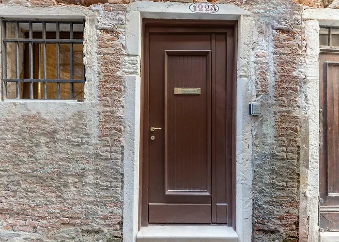 Accademia Palace Venice By Casa da Suite, Italia