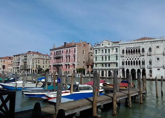A La Pescaria Studios Venezia, Italia