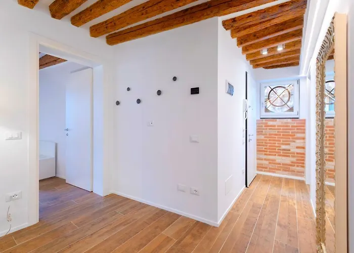 Appartamento Hostmate - Venezia - Salizada, Italia