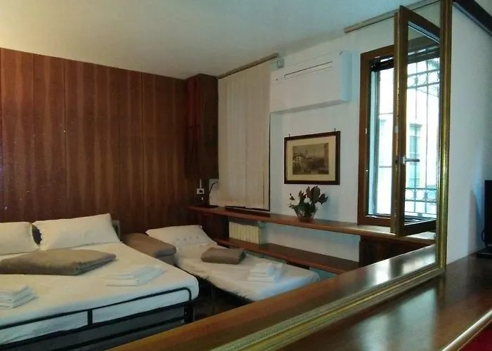 Ferienwohnung Sestiere Dorsoduro Venezia, A Due Passi Dal Ponte Dei Pugni, Italien