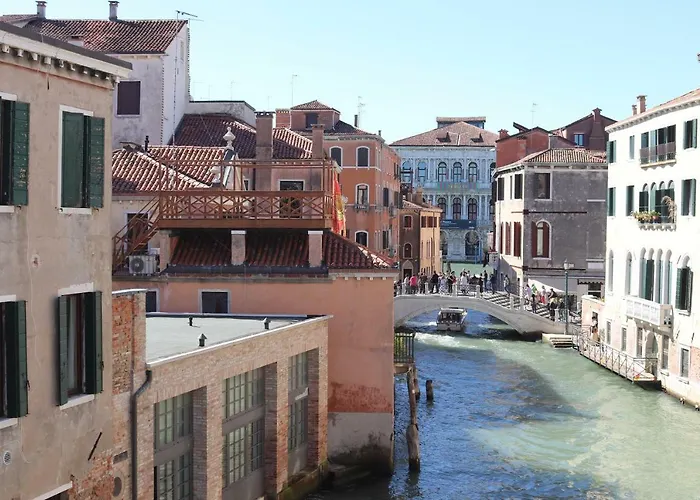 Palazzo Vendramin Costa Apartment Venice, Italy