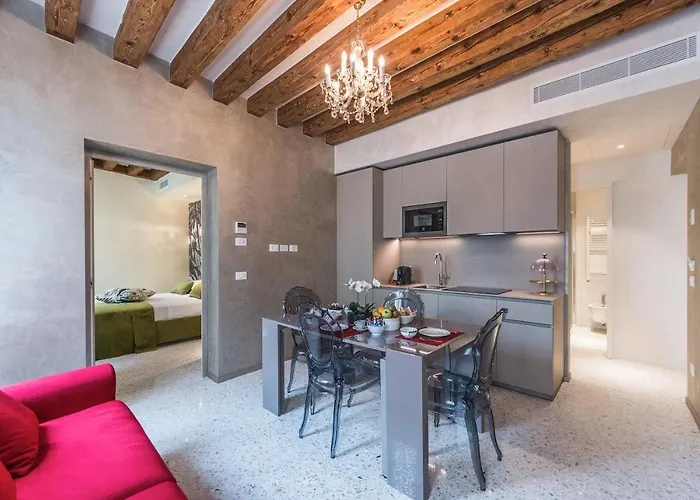 Rialto Luxury Flat Apartment Venice, Italy