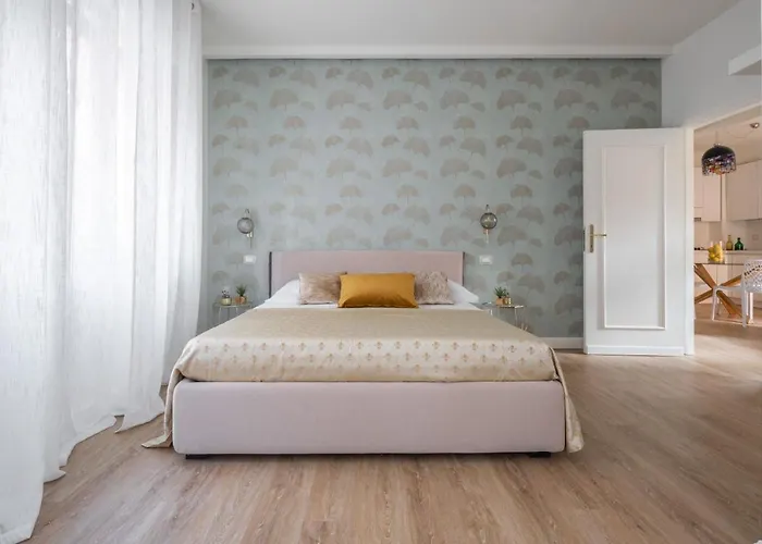 Ca Del Mar Venice Luxury Apartments