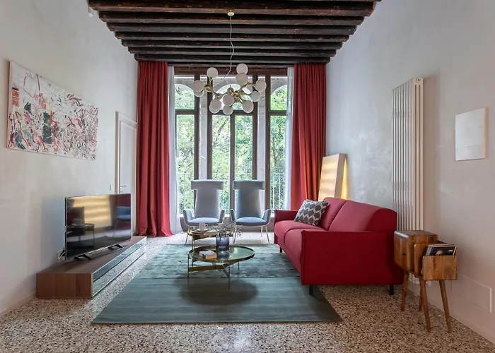 Palazzo Venere Apartments