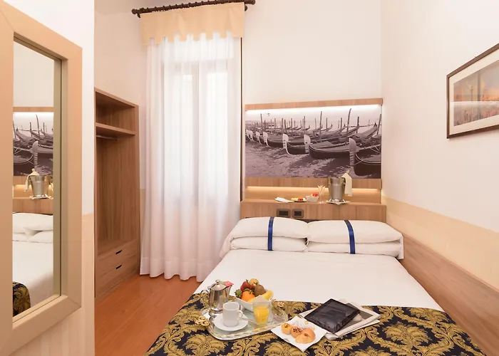Unahotels Ala Venezia-Adults 16