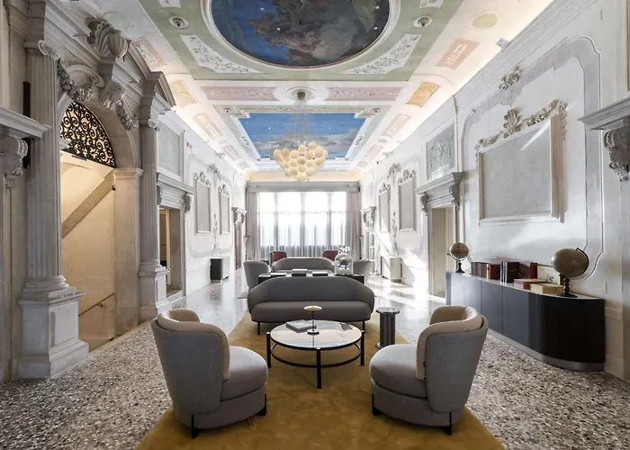 Radisson Collection Hotel, Palazzo Nani Venice