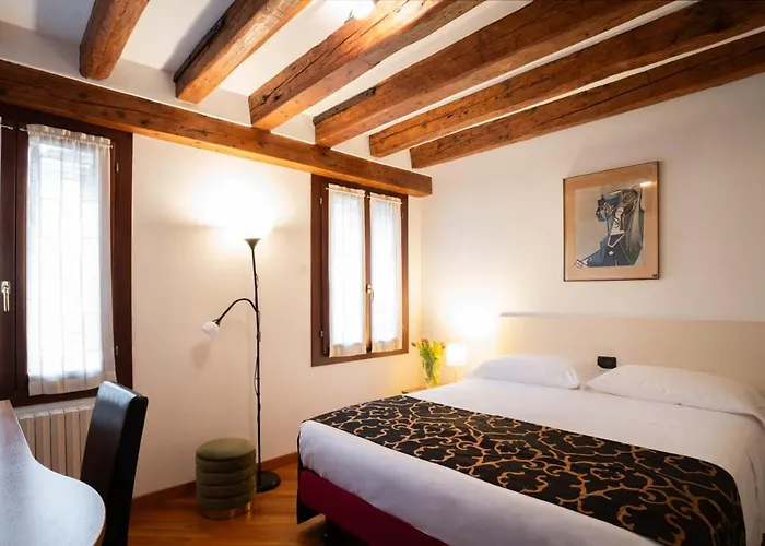 Salmaso Apartments