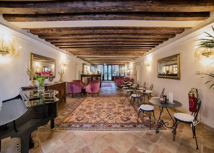 Hotel Nani Mocenigo Palace