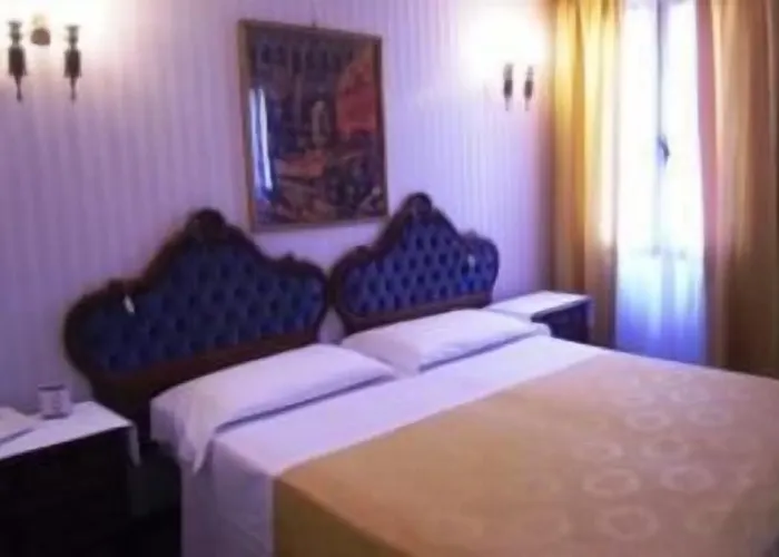 Hotel Leonardo